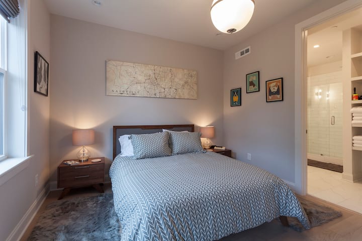 Главна спална соба