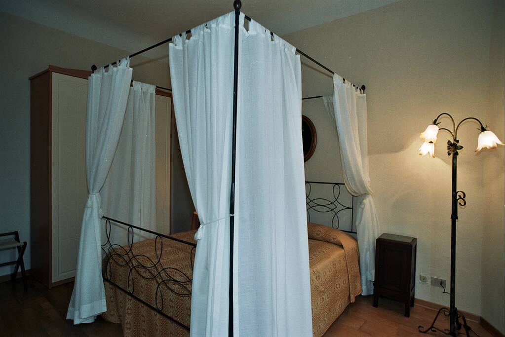 Camera da letto matrimoniale