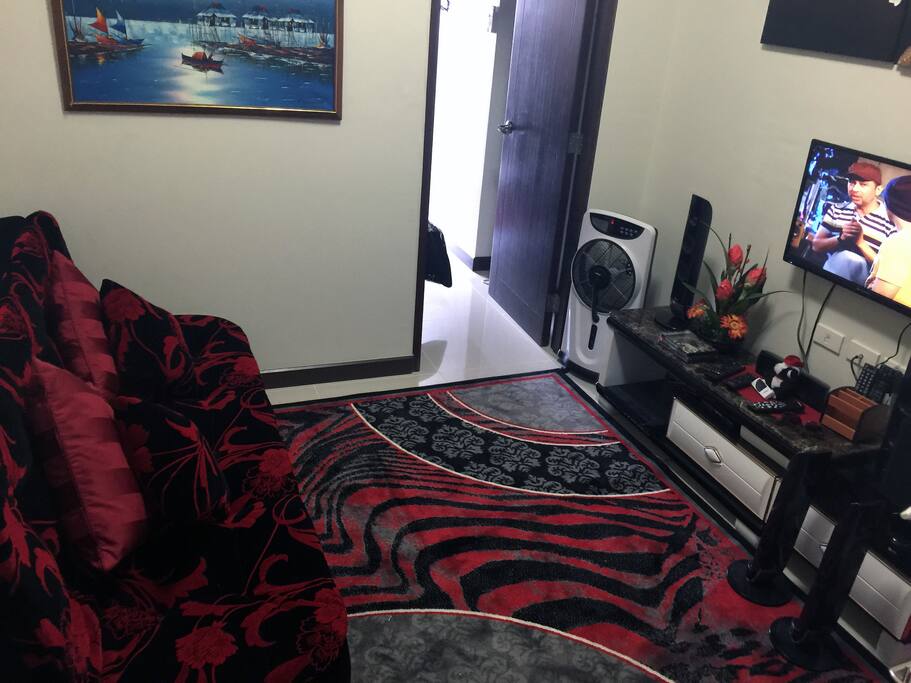 comfortable fully equipped living room