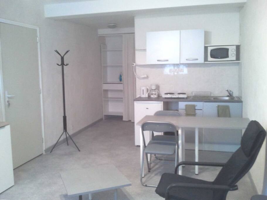 studio 3
