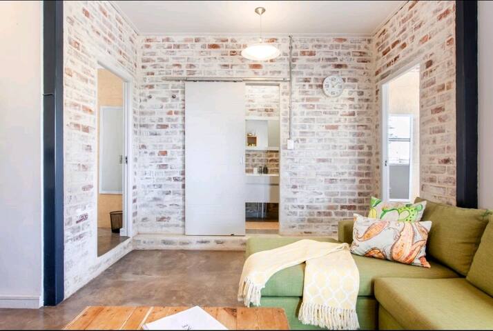 The Duke City suite: 5min from the CBD gallery image 5