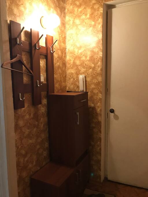 Прихожая