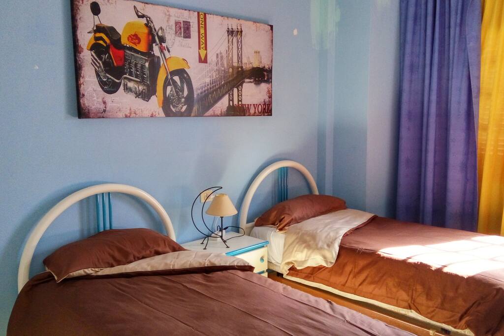 Bedroom with two single beds