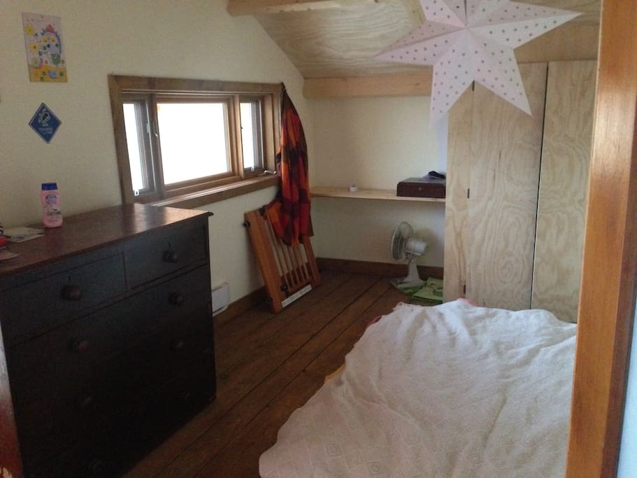 chambre privée avec balcon