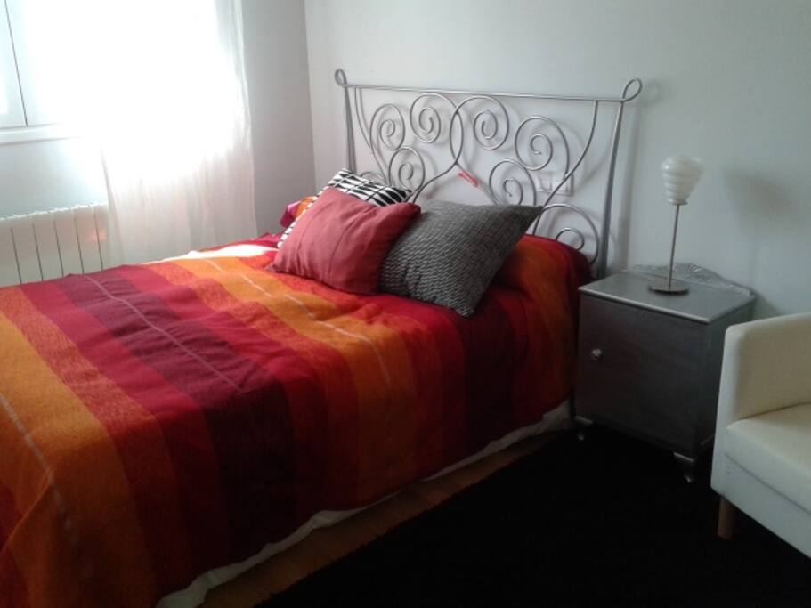 2º Dormitorio (cama doble) / Second Bedroom (double bed)