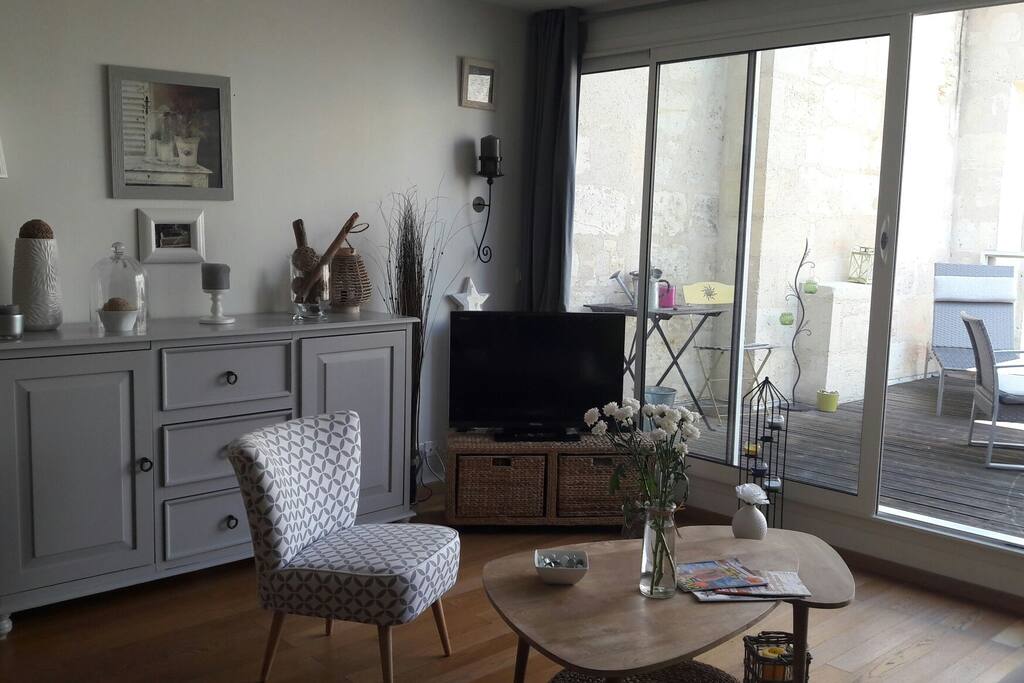 Salon vue sur terrasse