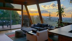 Architectural+Wonder+Above+Sunset-WeHo+w%2F+Big+View