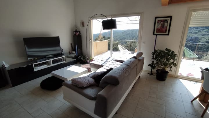 Jolie Villa Piscine - Coeur De L'esterel & Vue Mer - Fréjus