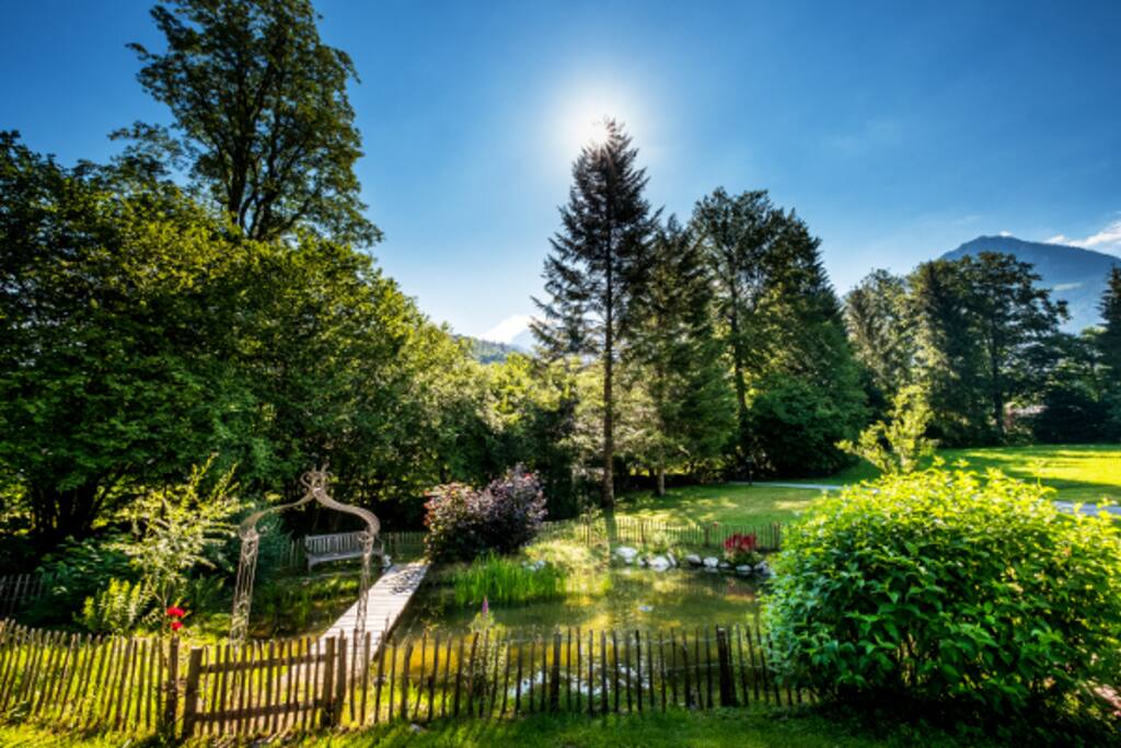 Garten mit Teich