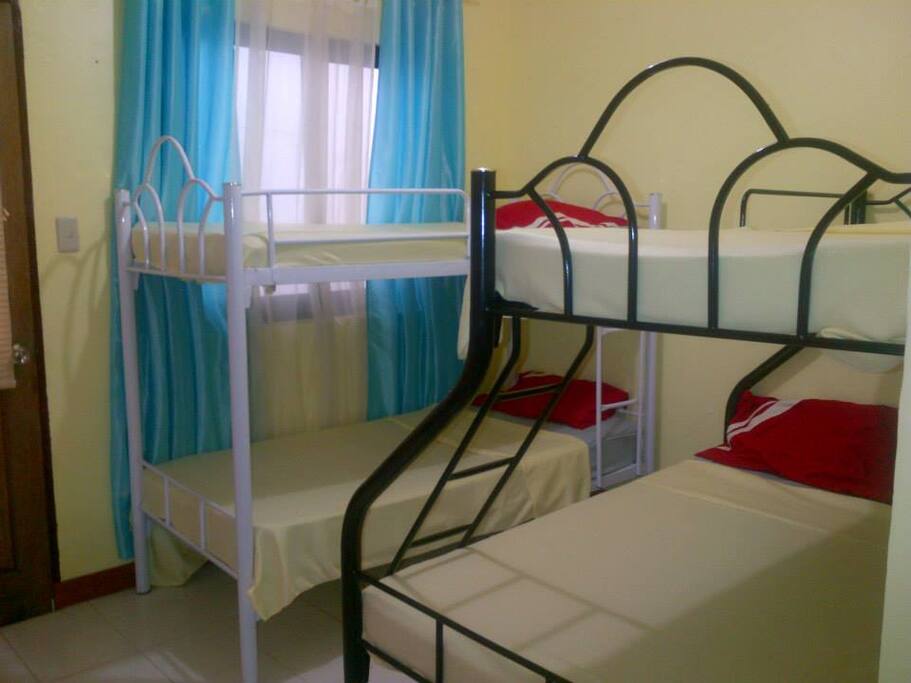 Bedroom#2 (2 bunkbeds) good for 5pax