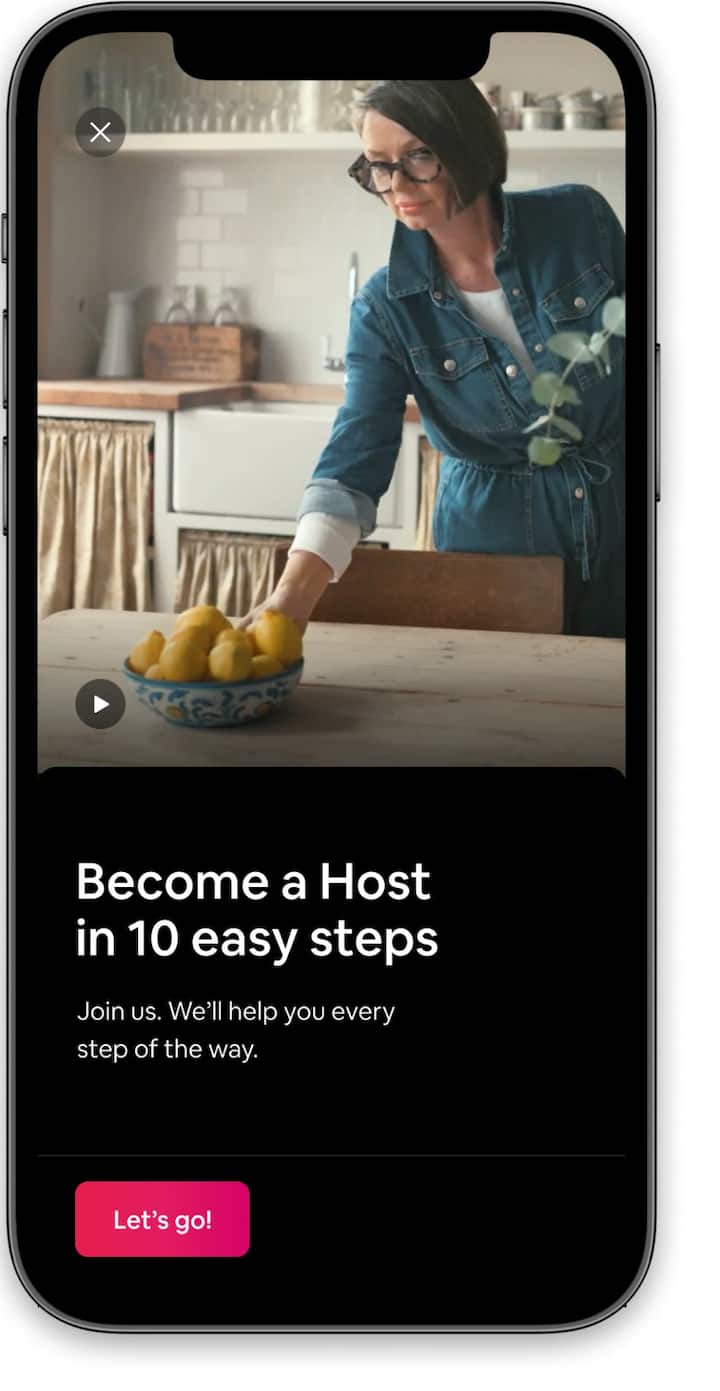 Introduction to hosting with a welcome video in the Airbnb app.