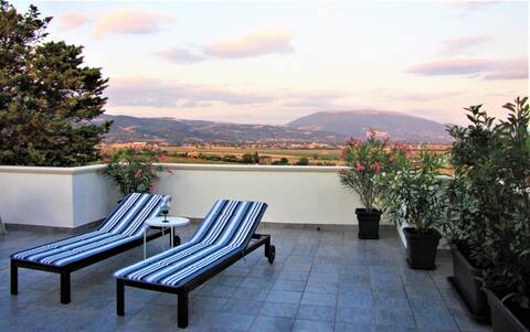 Rooms for rent, wonderful view on Assisi
