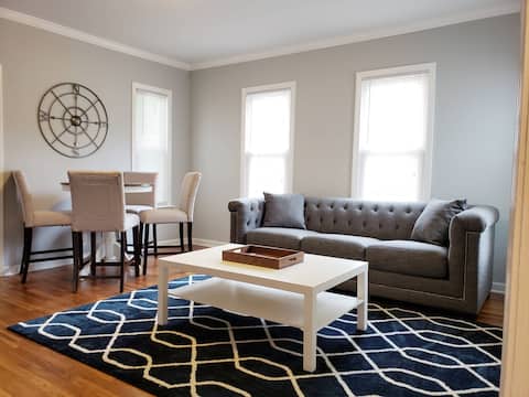 Modern Apt 5 Miles to Beach 5 Min Walk to Westerly