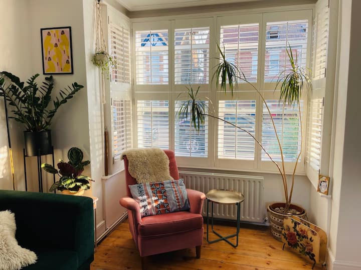 Top 10 Airbnb Vacation Rentals In ShorehambySea, UK Updated 2024