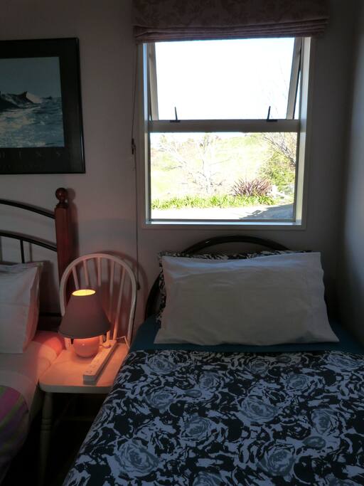 Private bedroom, two single beds inner-sprung mattresses