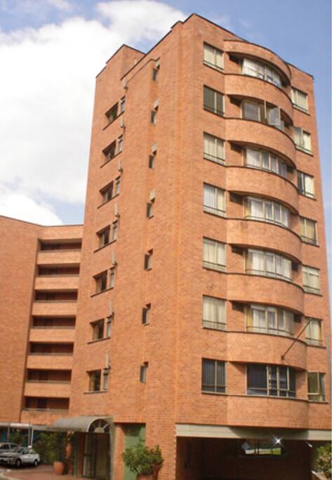 Fachada Aparta Hotel