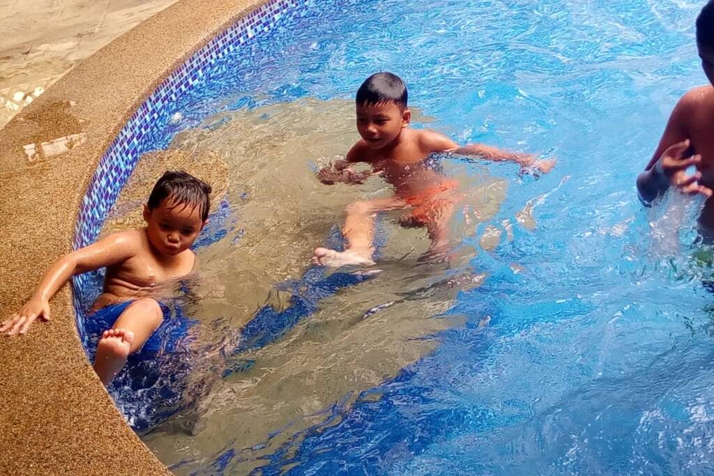 Childrens pool