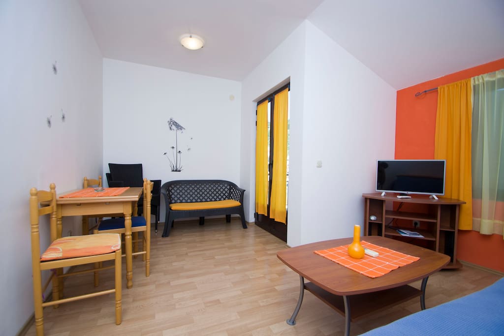 LIving/Dining Room