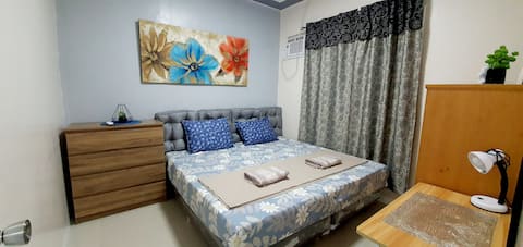 Bonana's Transient House