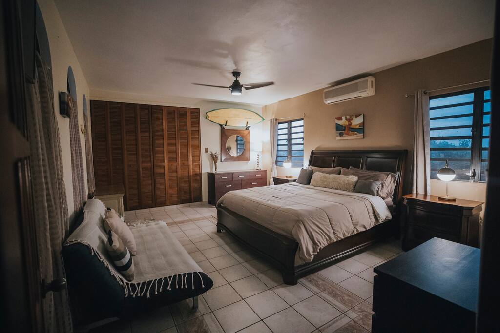 Top Floor bedroom with futon