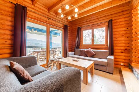 Atypical 180 m² chalet: private jacuzzi and sauna