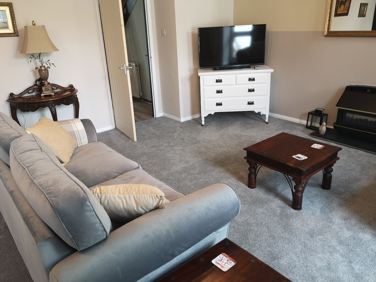 Successful Airbnb property: Ash Cottage - for a perfect holiday retreat. in Windermere And Bowness