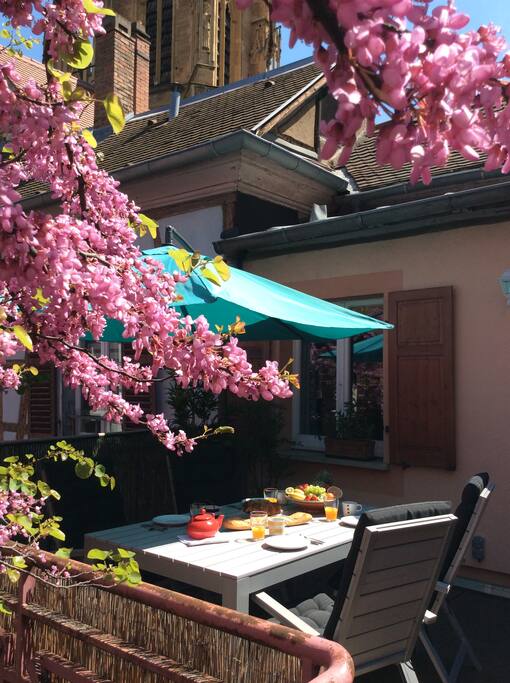 La terrasse privative avec vue sur la Cathédrale