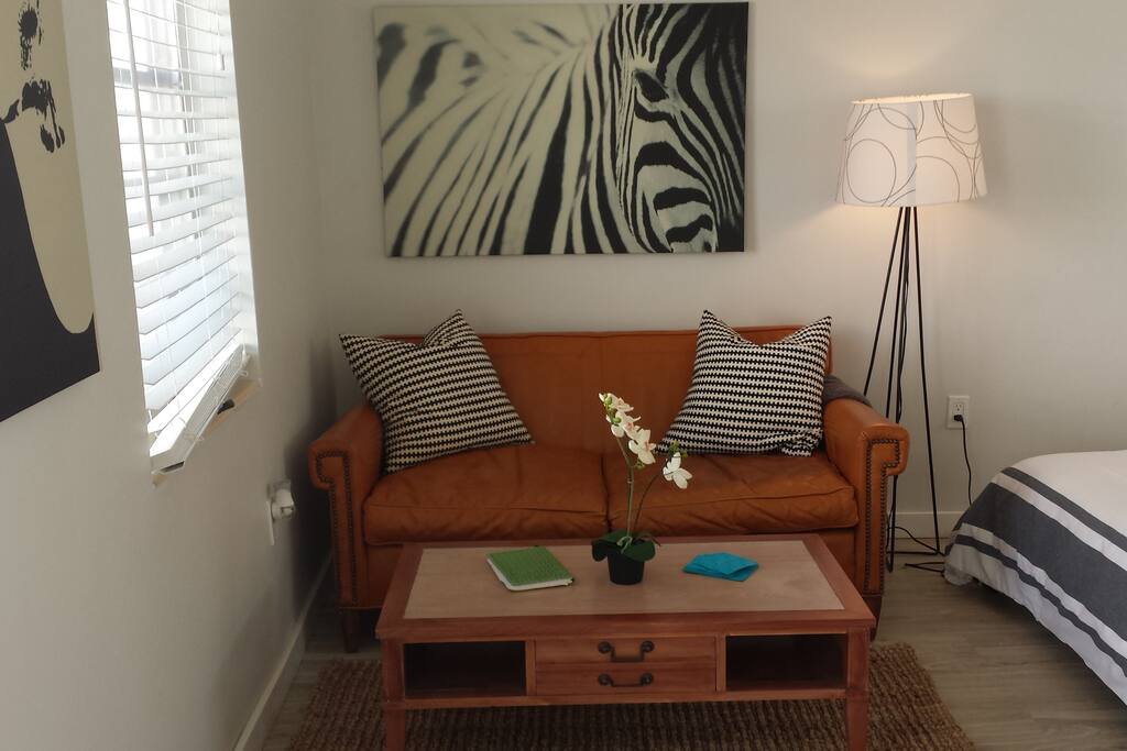 Comfortable, clean light and bright space