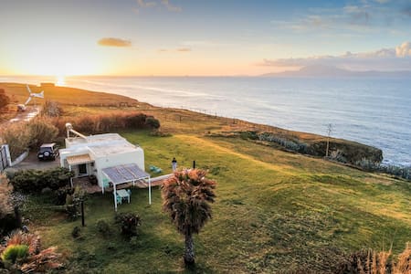 Sea Side Romantic Getaway 