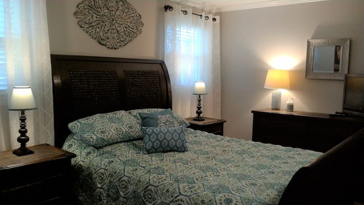 غرفة النوم 1 (سرير بحجم كوين، تلفزيون)