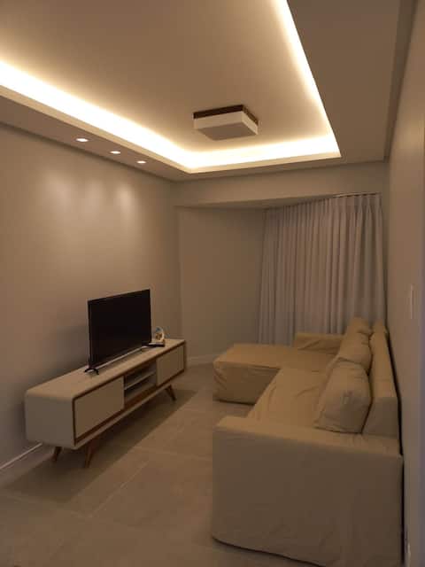 Imóvel de sucesso: Renovated waterfront apartment. em Rio Vermelho