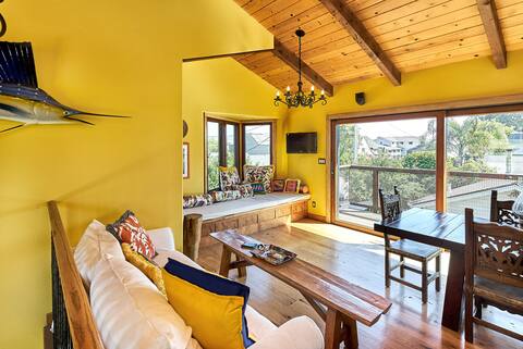 Escape to "Ensenada Del Sol" Beach House