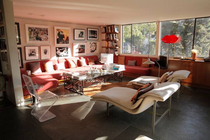 Queens road, Sunset strip. Mid Century house. gallery image 4