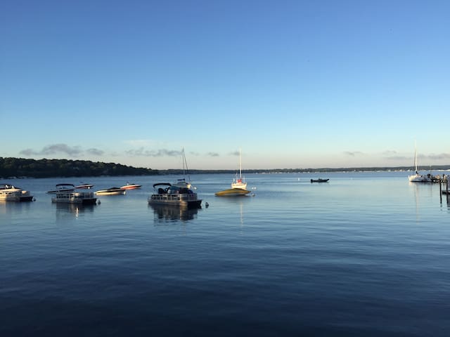 Airbnb Lake Geneva Vacation Rentals Places To Stay