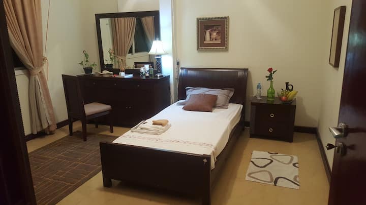 Jans house - 1 bedroom in Doha central location