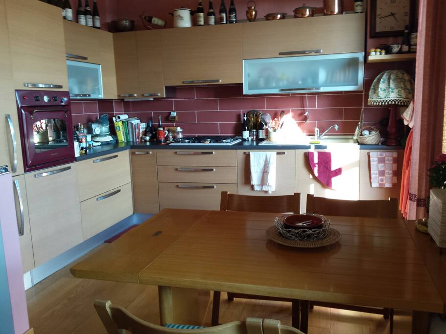 Cozy and spacious kitchen