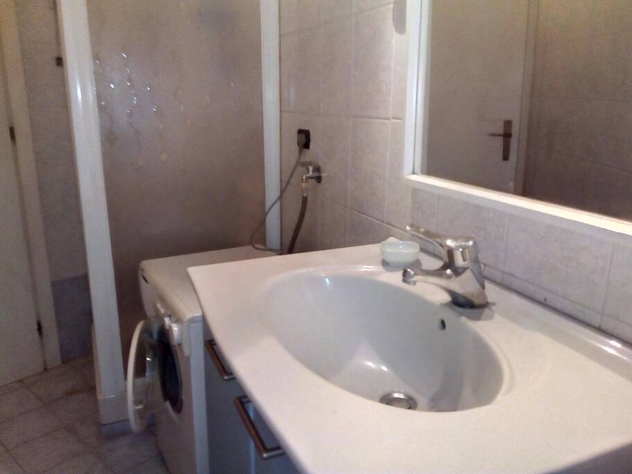 bagno con doccia