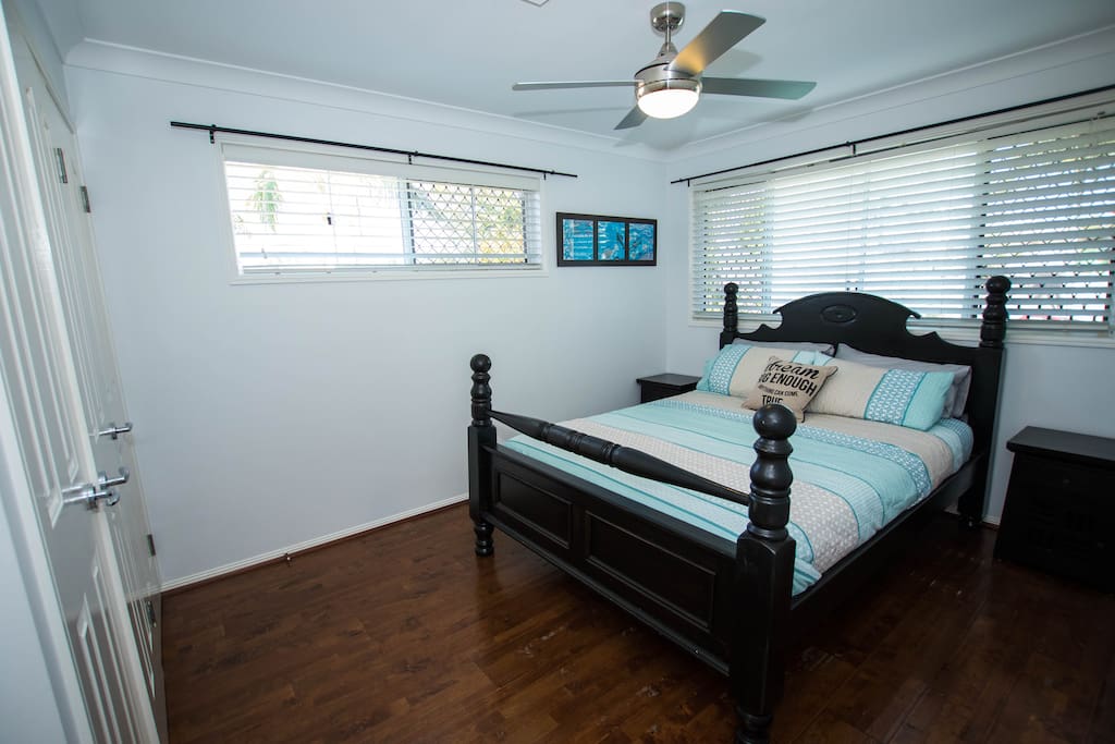 Queen bedroom upstairs