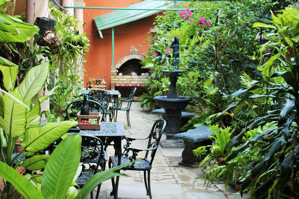 Patio Interior.