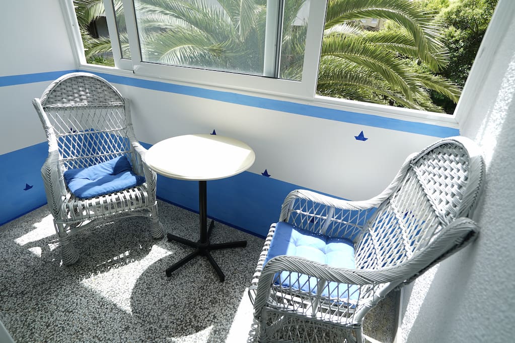 balcony1