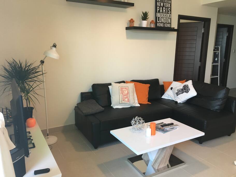 Sofa + TV