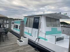 STAY+aboard+the+Boatel+in+Douglas+Michigan