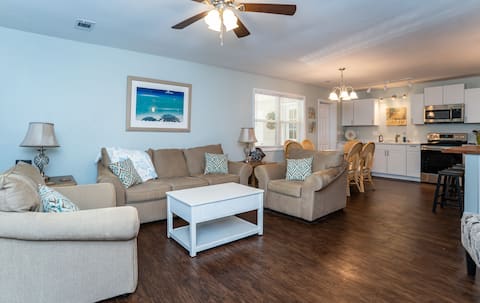 Top performing Airbnb: The Sea Islander - Special rate 9/20-9/30 $179/nt! in Port Royal