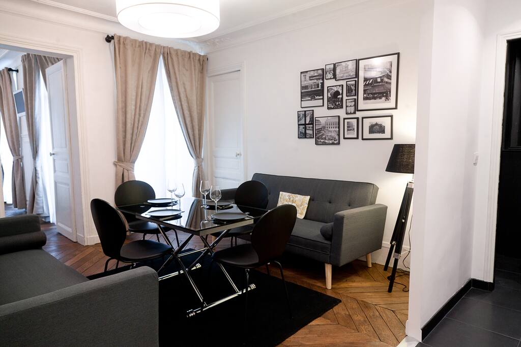 Salon / Living Room (16 m2)