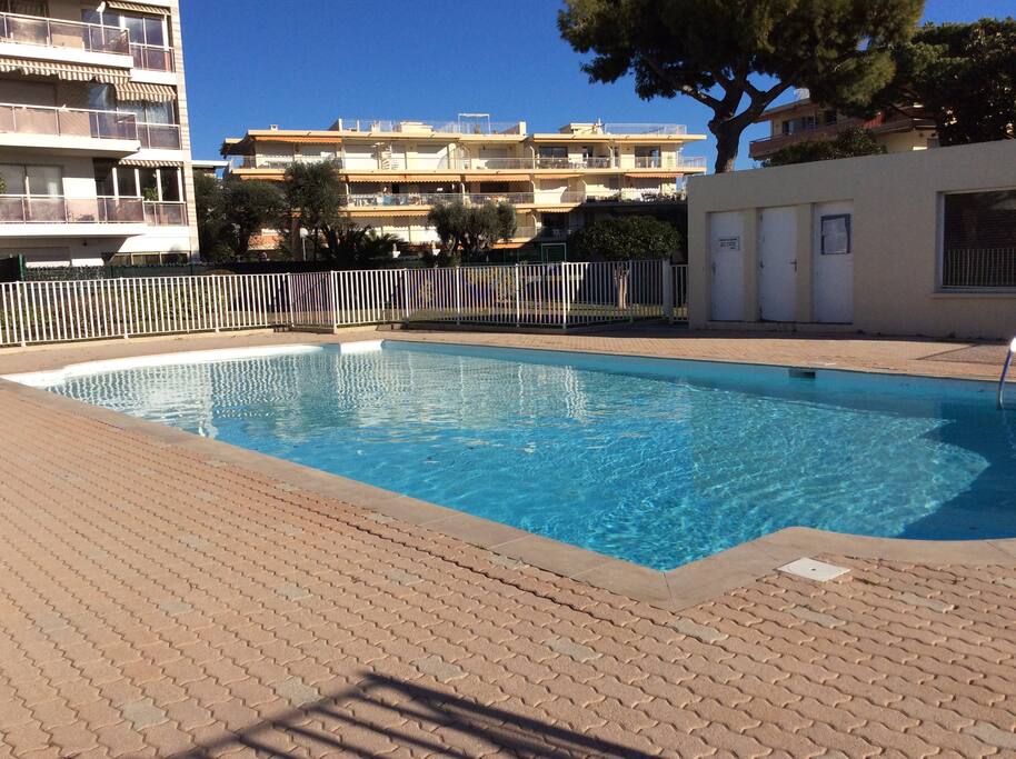 RESIDENCE PISCINE