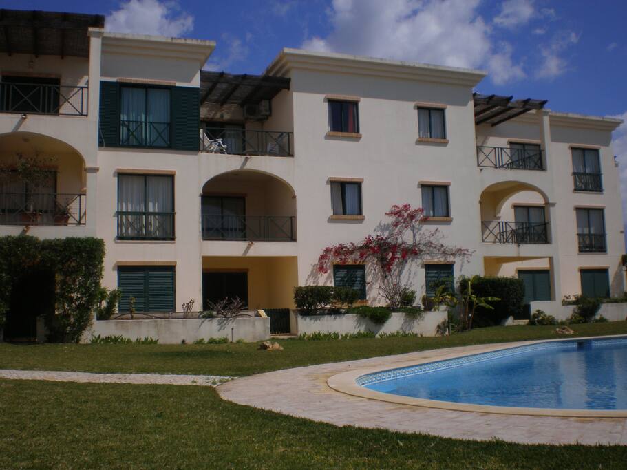 Front View - vista do prédio