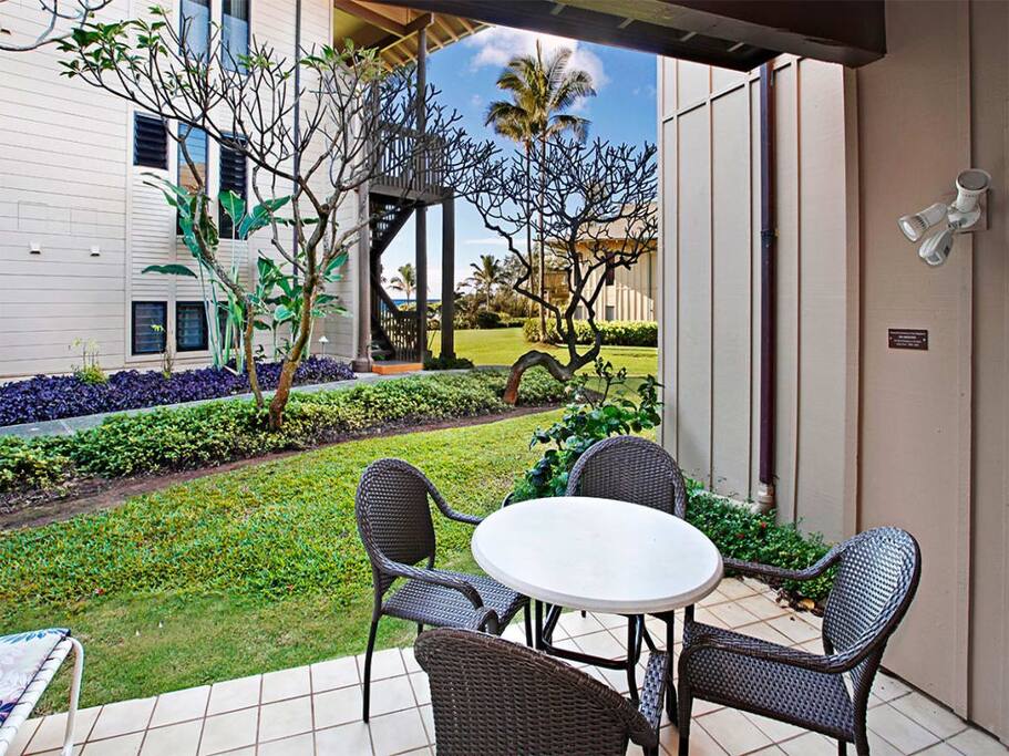 kaha_lani_116_1ov_lanai_2.jpg