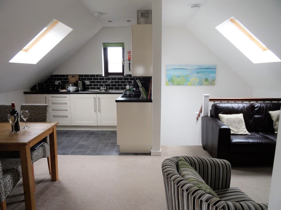 Contemporary, open plan living and dining
