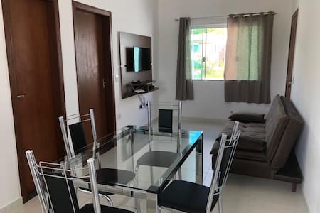 Apartamento  2 quartos  (ar condicionado)