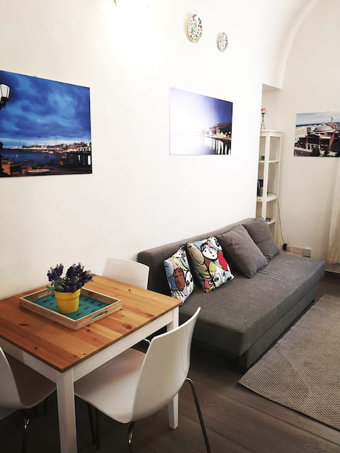 Annuncio Airbnb popolare: White house a Bari